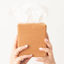 Load image into Gallery viewer, Tissue box cover in fawn
